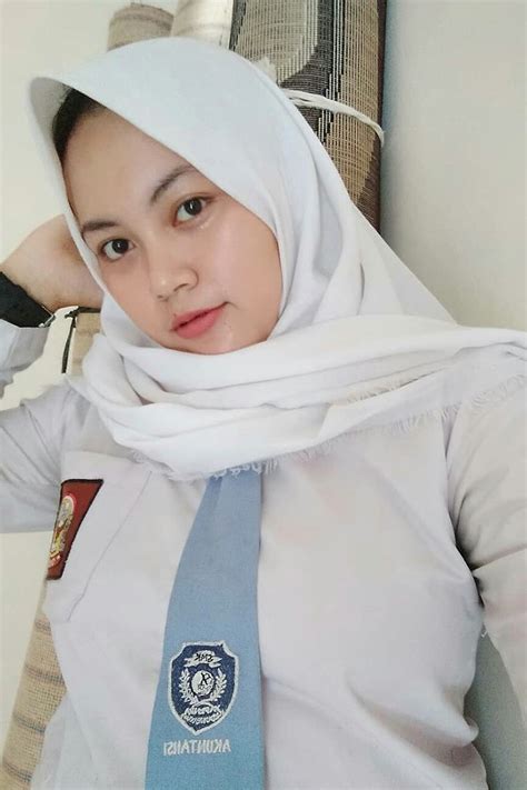 vidio viral ngentot|Ngentot Rebecca Siswi SMA Bandung viral Pakai Baju Jilbab。